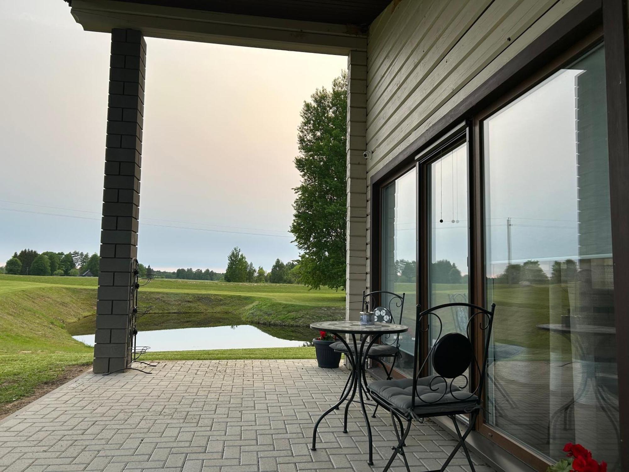 Lazariskio Apartamentai Martiniskenai 外观 照片